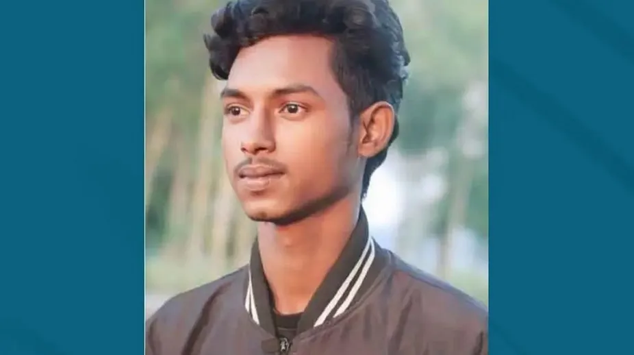 ঈদে নতুন মোটরসাইকেলের আবদার, না দেওয়ায় নিজেকে শেষ করে দিলো স্কুলছাত্র